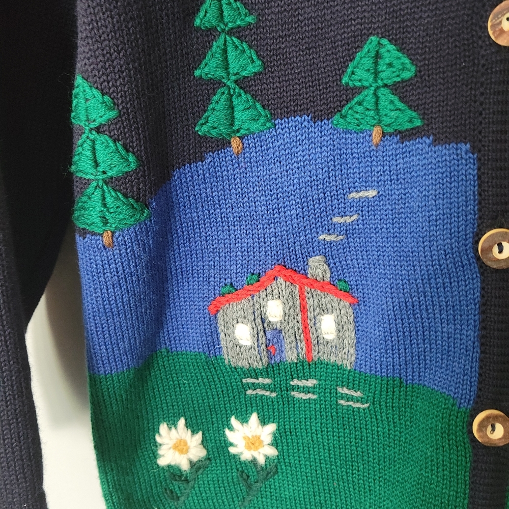 Vintage Giesswein Embroidered Austrian Sweater. - Picture 3 of 10